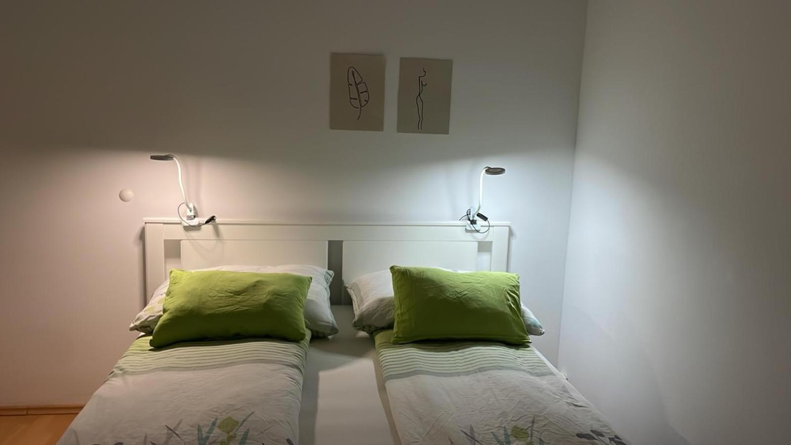 Best Rated Central Apartment Vienna - Ac, Wifi, 24H7Days Self Check-In, Board Games, Netflix Viena Exterior foto